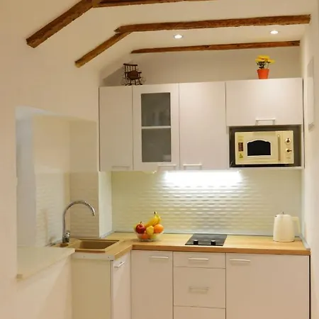 Old Town - Double Bed 180&200