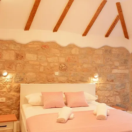 Daire Old Town - Double Bed 180&200