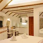 Apartman Old Town - Apartment Double Bed 180&200 *